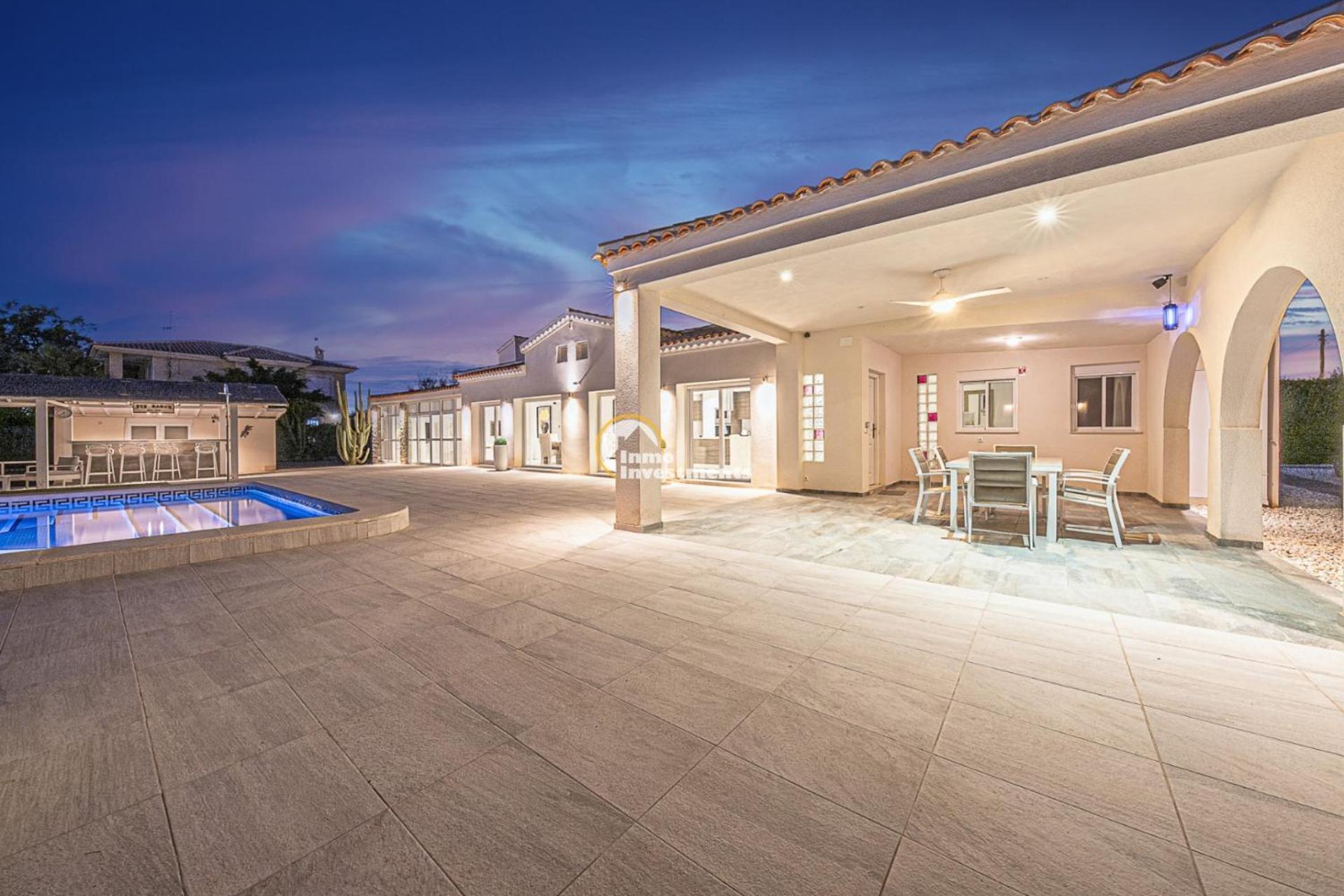 Villa Pyeranch Torrevieja Exterior photo
